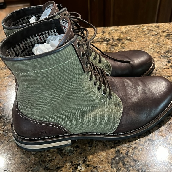 Leather and khaki fabric lace up boot - Picture 2 of 6